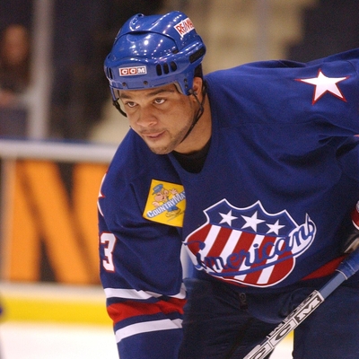 Sean McMorrow Autograph Profile