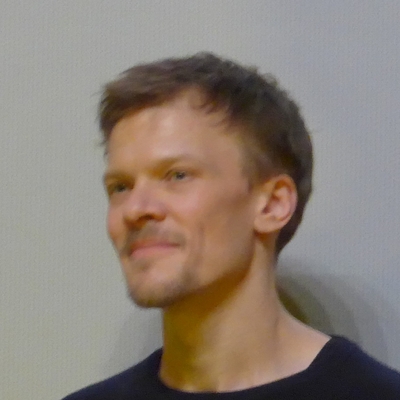 Sebastian Hülk Autograph Profile