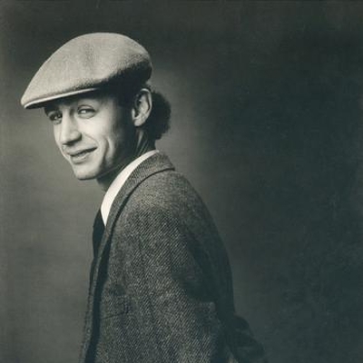 Sebastián Santa María Autograph Profile
