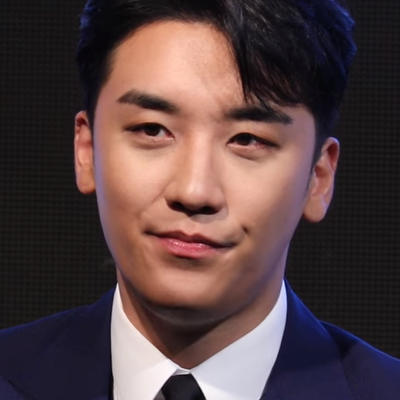Seungri Autograph Profile