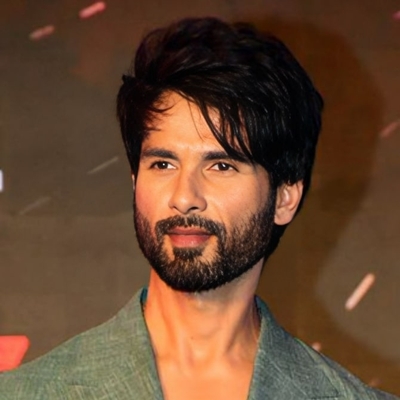 Shahid Kapoor Autograph Profile