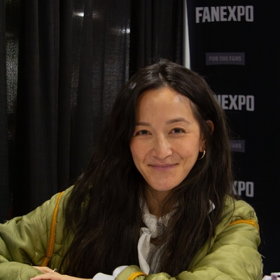 Shannon Chan-Kent Autograph Profile