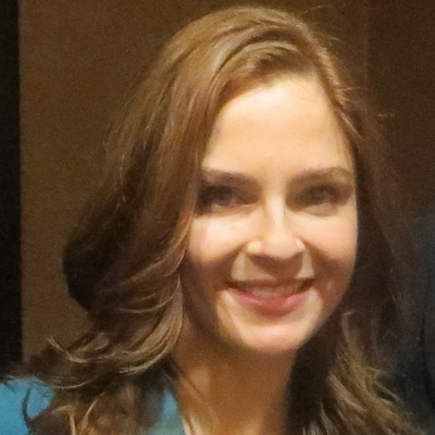 Shannon Lucio Autograph Profile