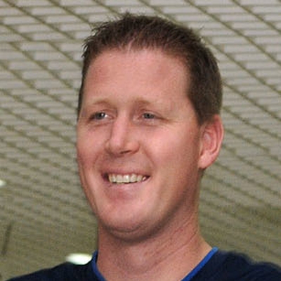 Shawn Bradley Autograph Profile