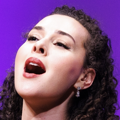Shereen Ahmed Autograph Profile