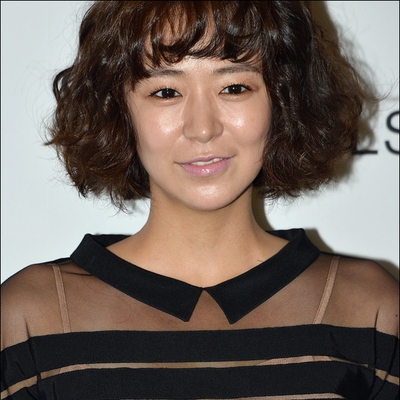 Shim Yi-young Autograph Profile