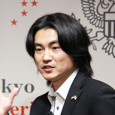 Shin Koyamada Autograph Profile