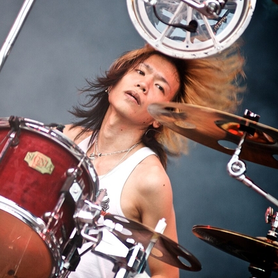 Shinya Autograph Profile