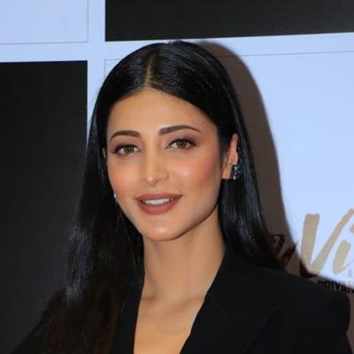 Shruti Haasan Autograph Profile