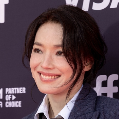 Shu Qi Autograph Profile