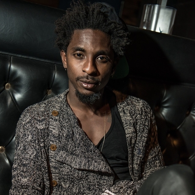 Shwayze Autograph Profile