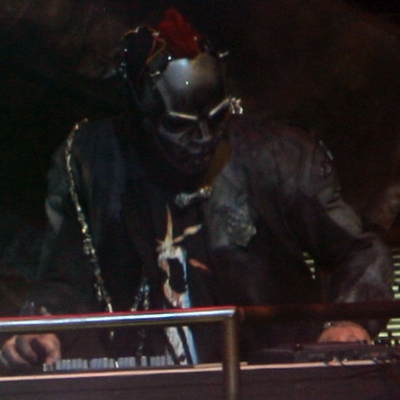 Sid Wilson Autograph Profile