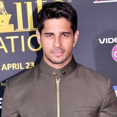 Sidharth Malhotra Autograph Profile