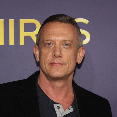 Simon Burke Autograph Profile