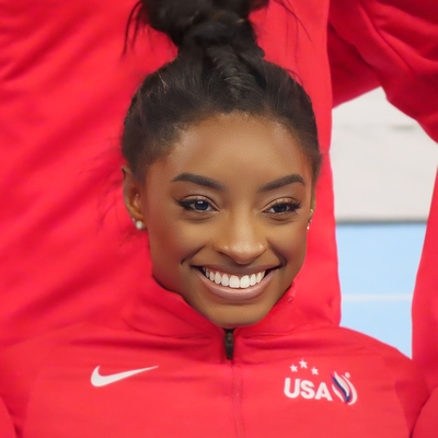 Simone Biles Autograph Profile