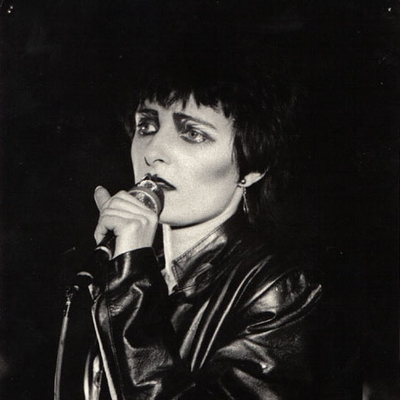 Siouxsie Sioux Autograph Profile
