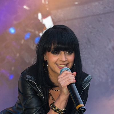 Sotiria Schenk Autograph Profile