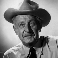 Stanley Andrews