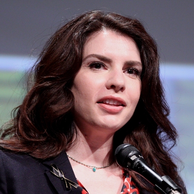 Stephenie Meyer Autograph Profile