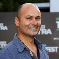Steve Bastoni