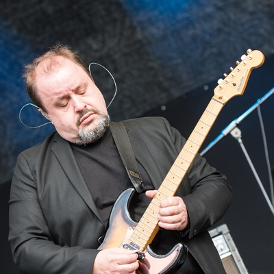 Steve Rothery Autograph Profile
