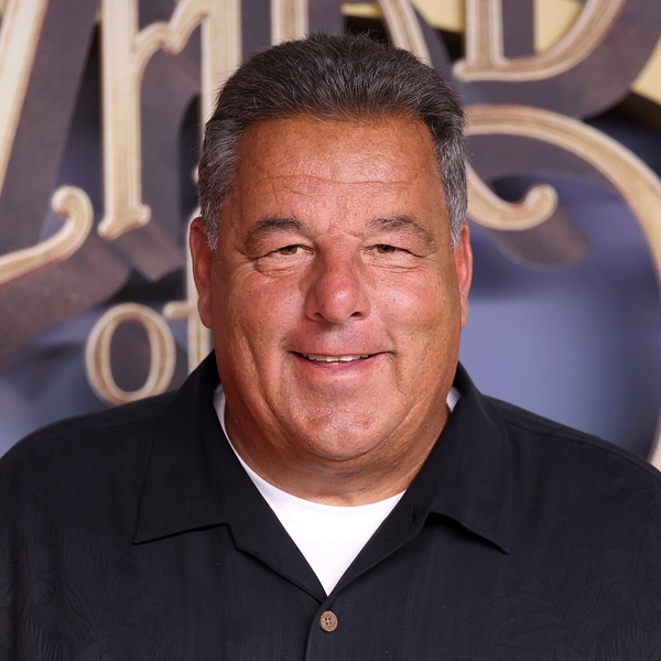 Steve Schirripa