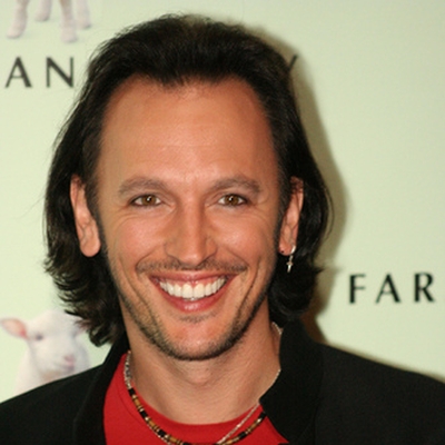 Steve Valentine Autograph Profile