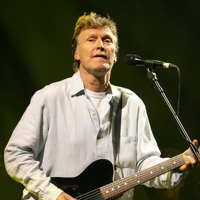Steve Winwood Autograph Profile