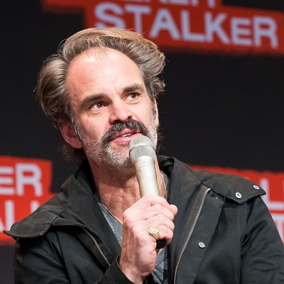 Steven Ogg Autograph Profile