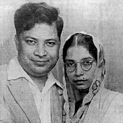 Sufia Kamal Autograph Profile