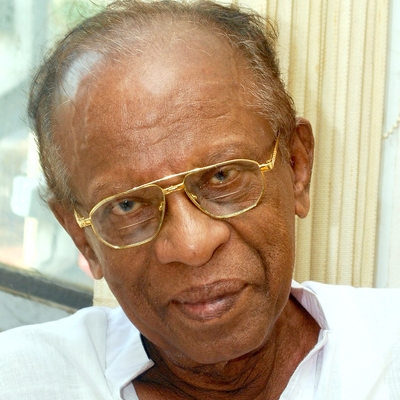 Sukumar Azhikode Autograph Profile
