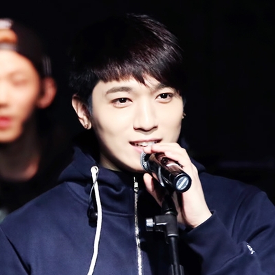 Sungjin Autograph Profile