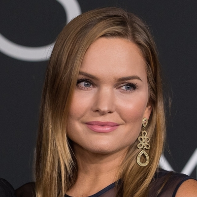 Sunny Mabrey Autograph Profile