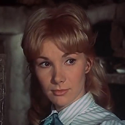 Susan Hampshire Autograph Profile