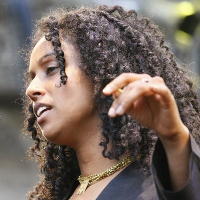 Susheela Raman Autograph Profile