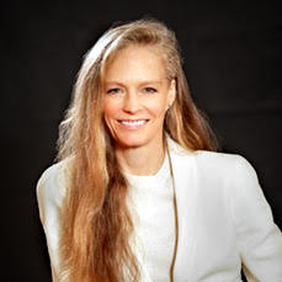 Suzy Amis Autograph Profile