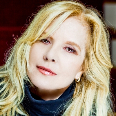 Sylvie Vartan Autograph Profile
