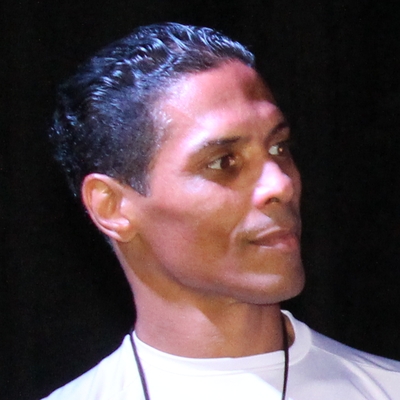 Taimak Guarriello Autograph Profile