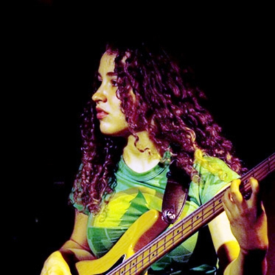 Tal Wilkenfeld Autograph Profile