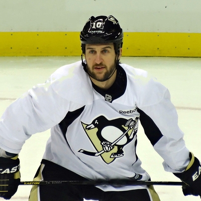 Tanner Glass Autograph Profile