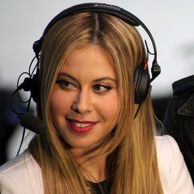 Tara Lipinski Autograph Profile