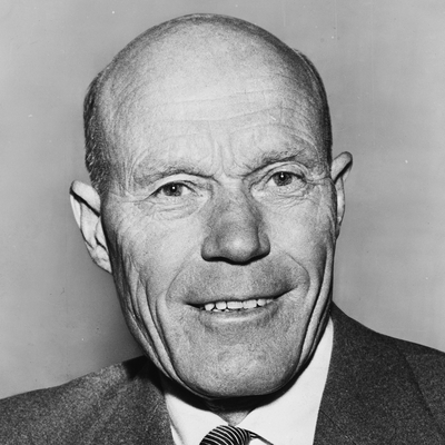 Tarjei Vesaas Autograph Profile