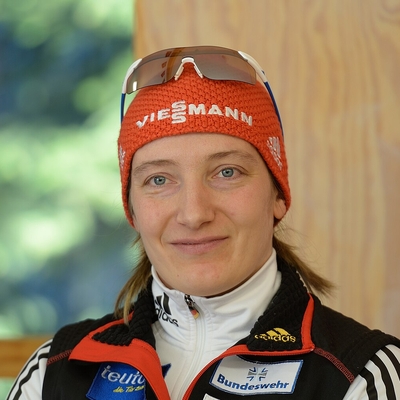 Tatjana Hüfner Autograph Profile