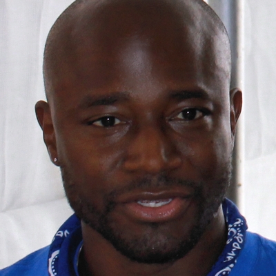 Taye Diggs Autograph Profile