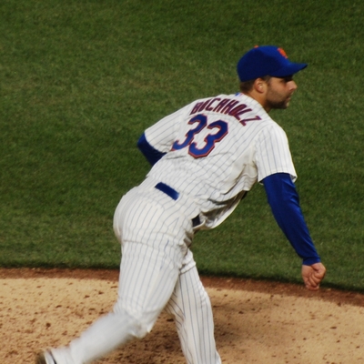 Taylor Buchholz Autograph Profile