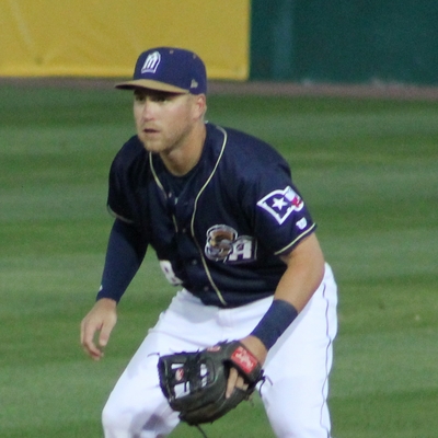 Taylor Lindsey Autograph Profile