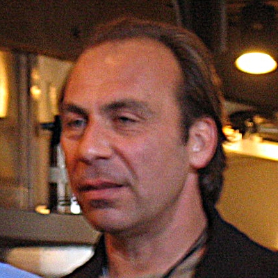 Taylor Negron Autograph Profile