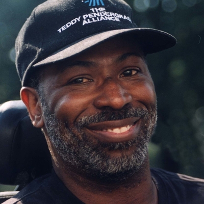 Teddy Pendergrass Autograph Profile