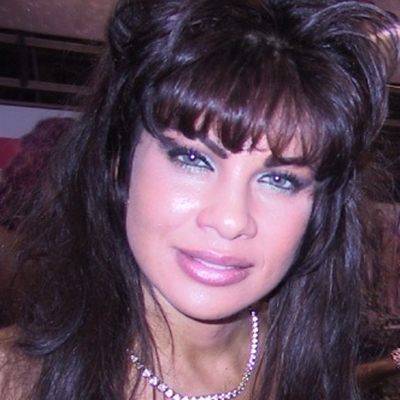 Teri Weigel Autograph Profile