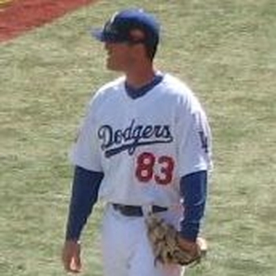 Terry Tiffee Autograph Profile